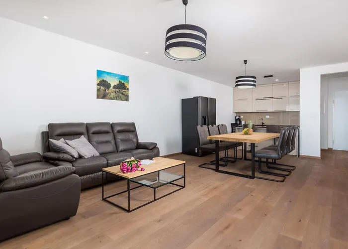 Daire Exclusive Soho Center With Pool And Terrace *